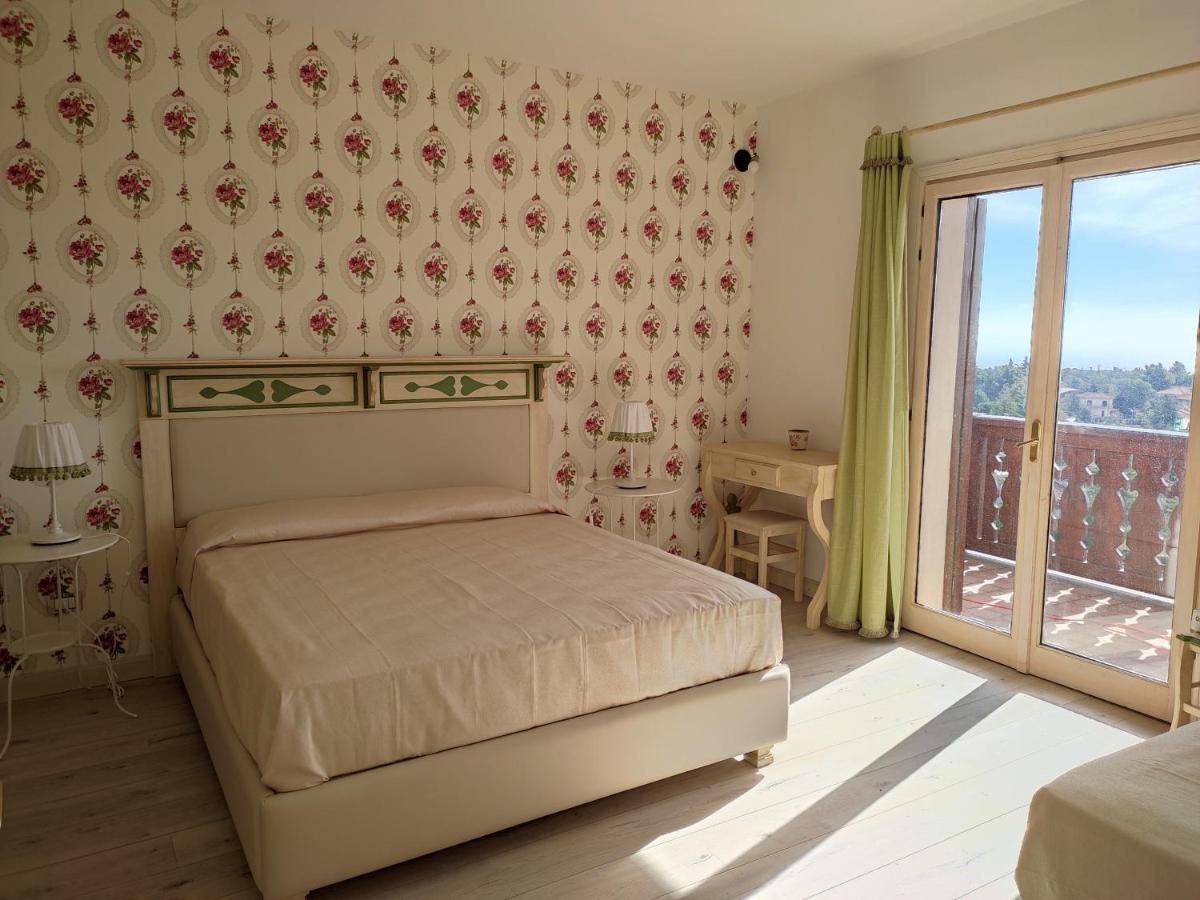 Etna Casa Del Sole Bed and Breakfast Nicolosi Eksteriør billede