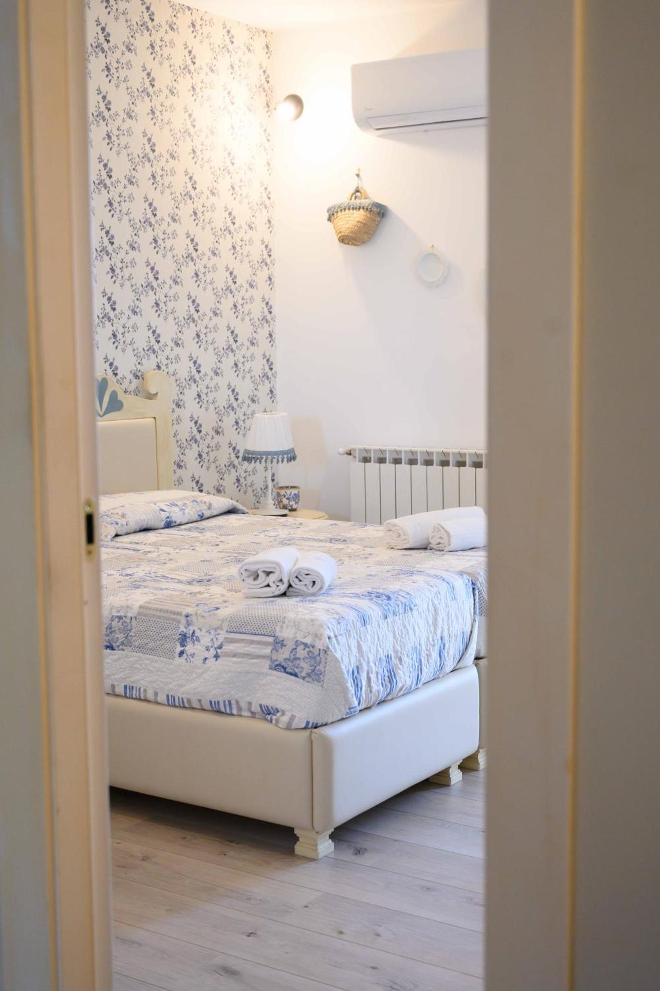 Etna Casa Del Sole Bed and Breakfast Nicolosi Eksteriør billede